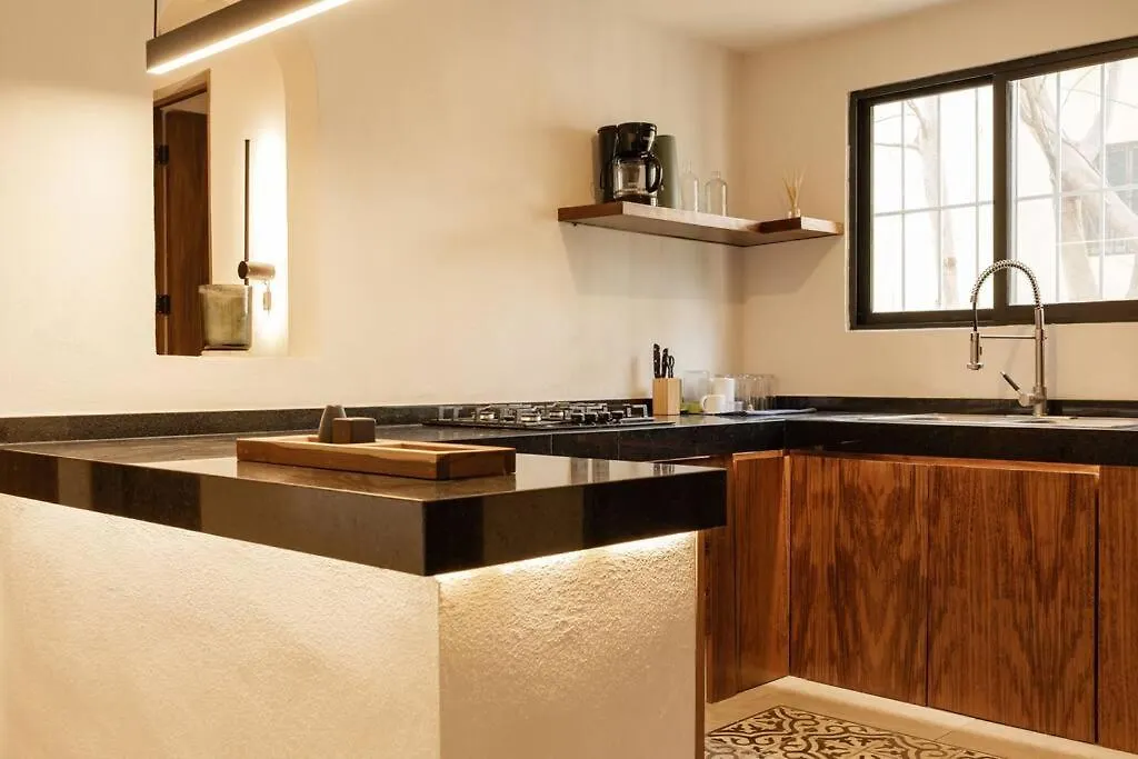 Totally Renovated Apartment 10 Min Away From Beach/Hot Neighborhood Канкун 0*,  Мексика