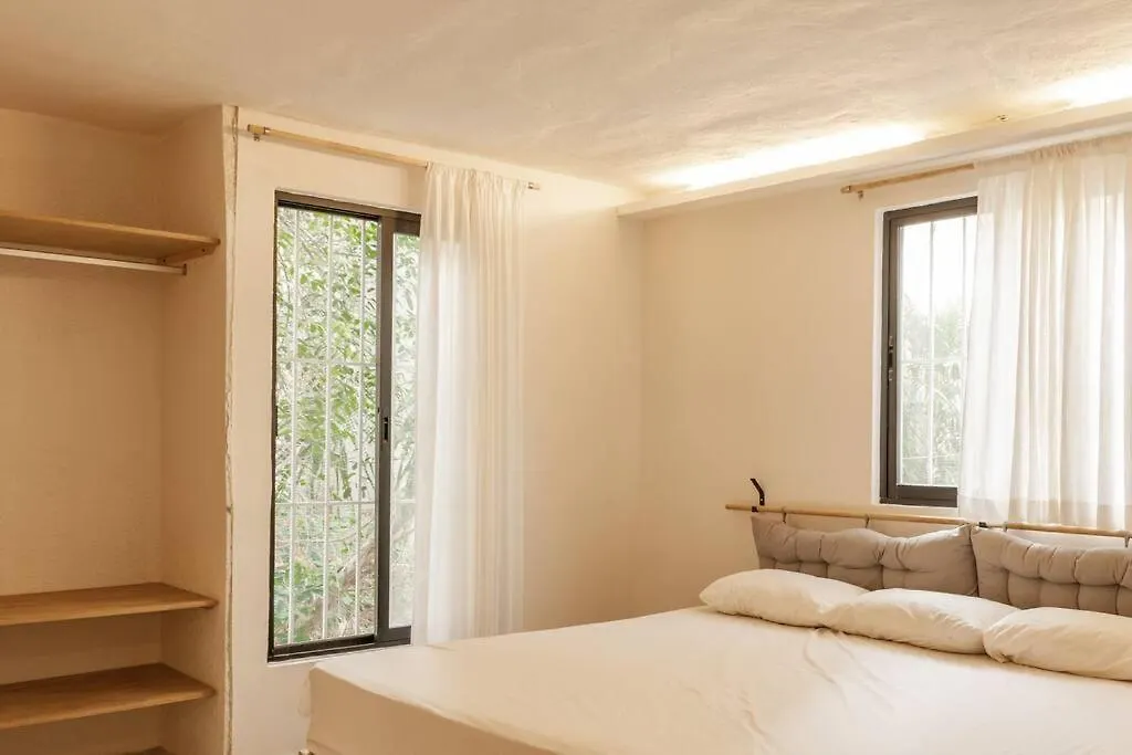 Totally Renovated Apartment 10 Min Away From Beach/Hot Neighborhood Cancun